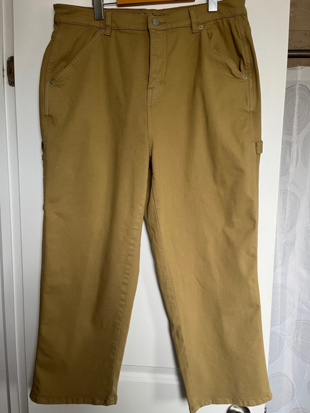 Women’s Yoga Jeans Chloe Straight Khaki Jeans